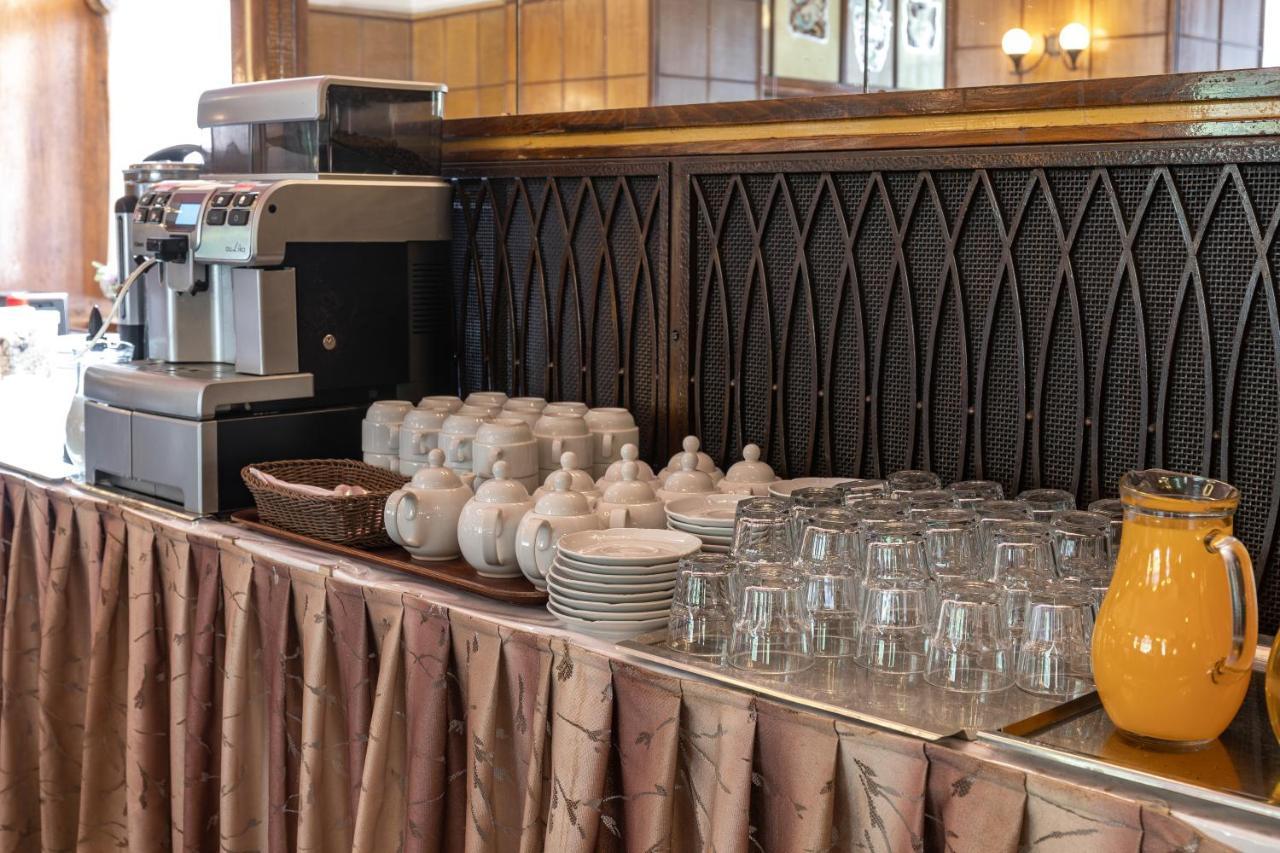 Hotel Slovan เปิลเซน ภายนอก รูปภาพ